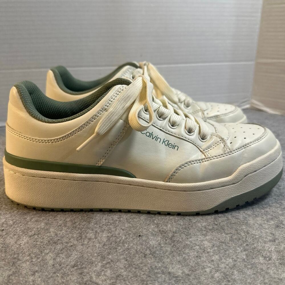 Calvin Klein womens sneakers size 8